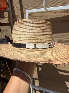 Straw Sun Hat with Decorative Band - Natural